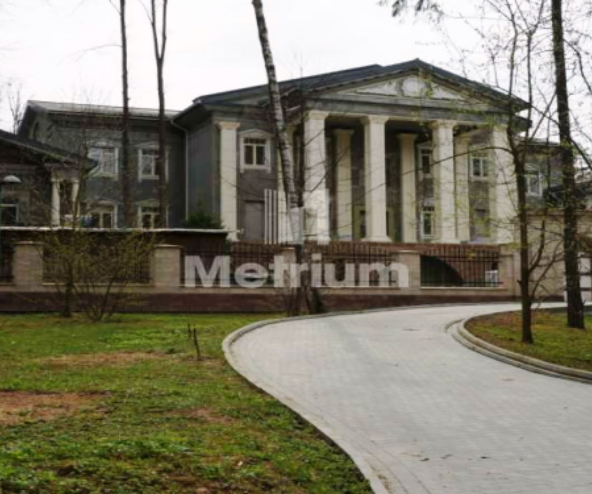 Дом Мишустина На Рублевке Фото