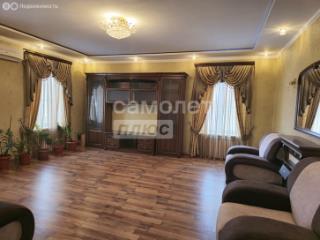 Дом, 305.6 м², 5 соток