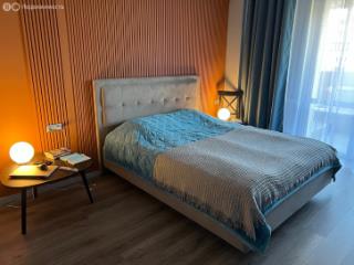 3-комн., 100 м², 1/12 этаж