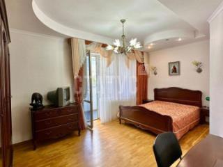 2-комн., 105 м², 7/12 этаж