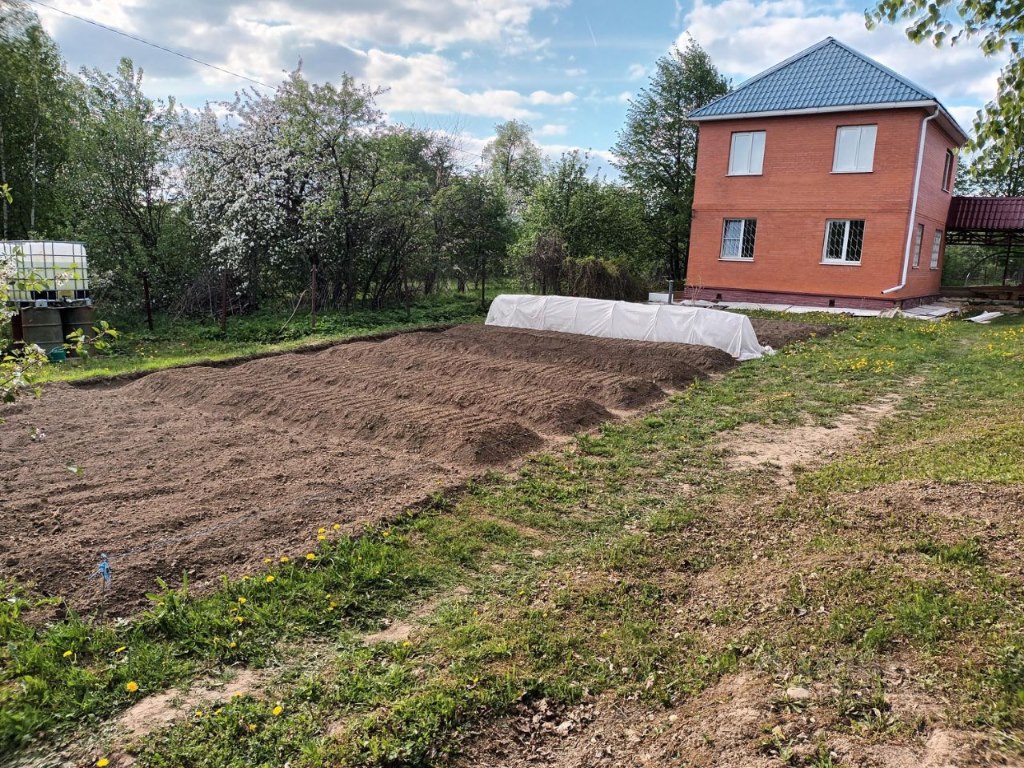 Купить дом в Солдатском переулке в деревне Еднево в Волоколамском районе —  12 объявлений о продаже загородных домов на МирКвартир с ценами и фото