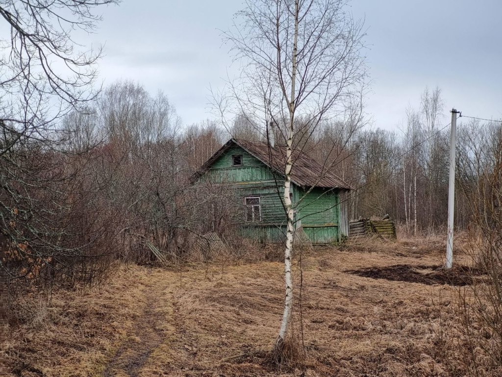 Купить дом на Партизанской улице в селе Середка в Псковском районе — 9  объявлений о продаже загородных домов на МирКвартир с ценами и фото