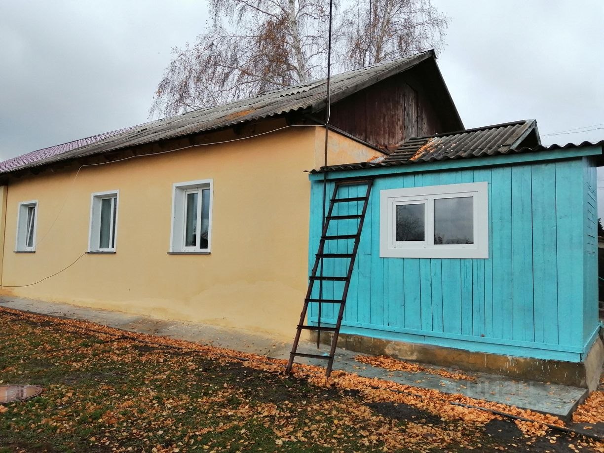 Купить дом в селе Половинном в Краснозерском районе в Новосибирской области  — 13 объявлений о продаже загородных домов на МирКвартир с ценами и фото