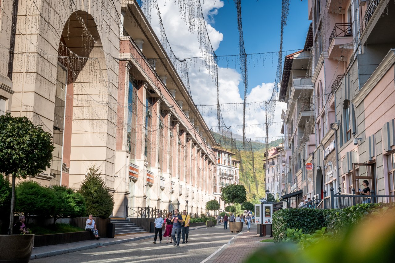 Живописная природа сочетается здесь с высоким уровнем сервиса. Фото: Группа Мантера