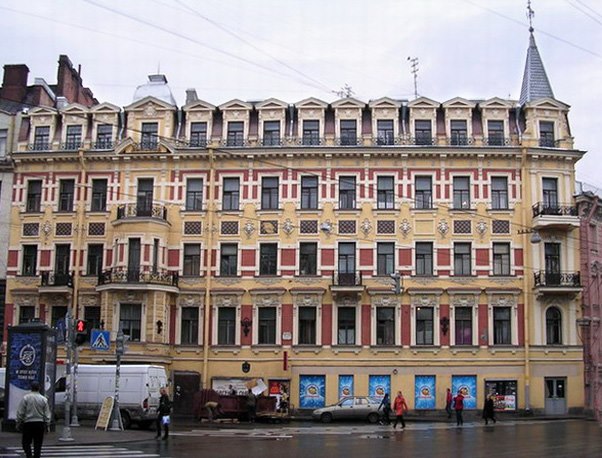 Фасад дома Кушелева изобилует деталями и потому необычайно красив. Фото: citywalls.ru