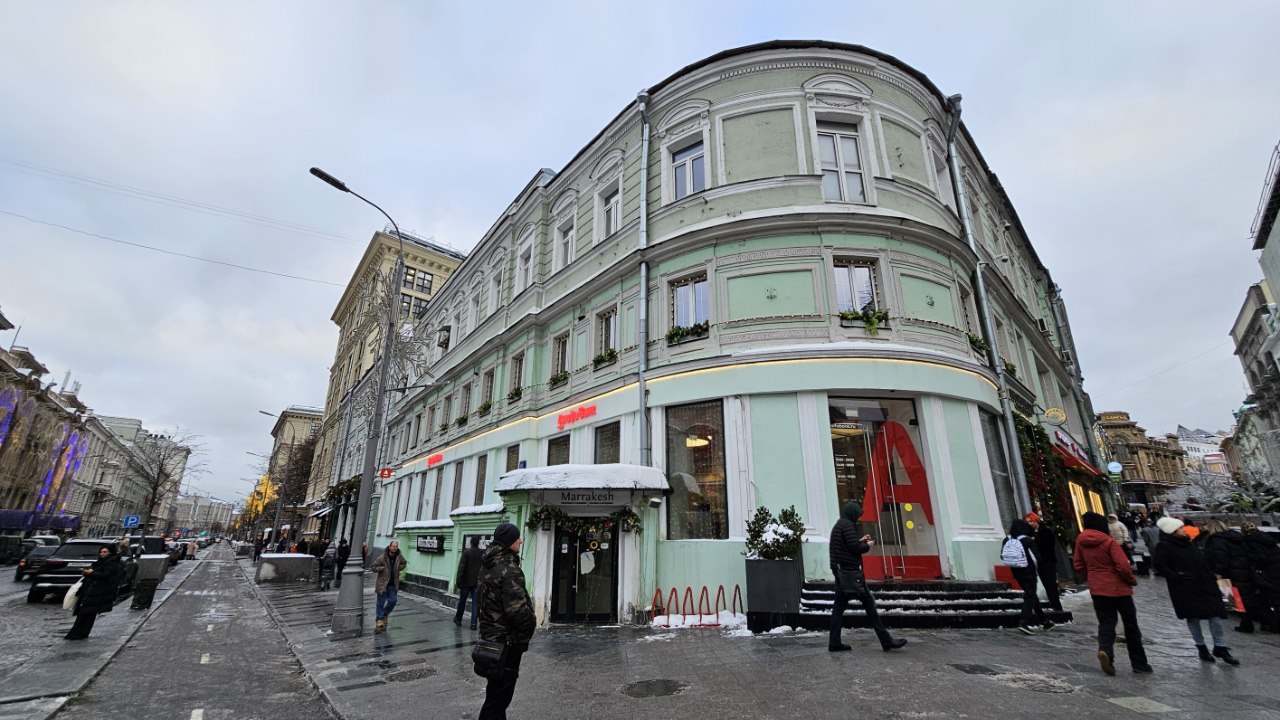 «Теперь уж их кони проносятся к «Яру»...» Ресторан «Яр» находился здесь. Фото: Мир Квартир