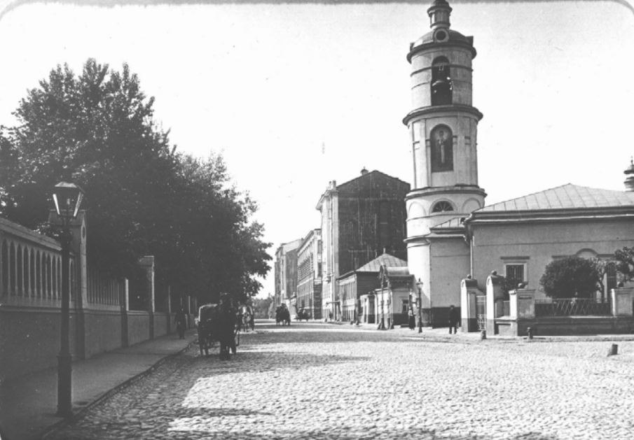 Церковь Спиридона Тримифунтского на Козьем болоте была снесена в 1930 году. Фото: pastvu.com