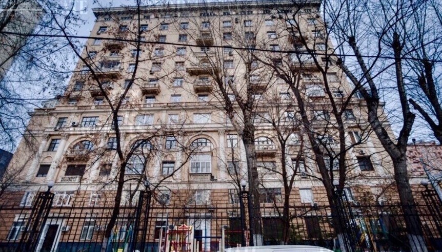 Одно из первых зданий в стиле сталинского ампира в Москве. Фото: yandex.ru