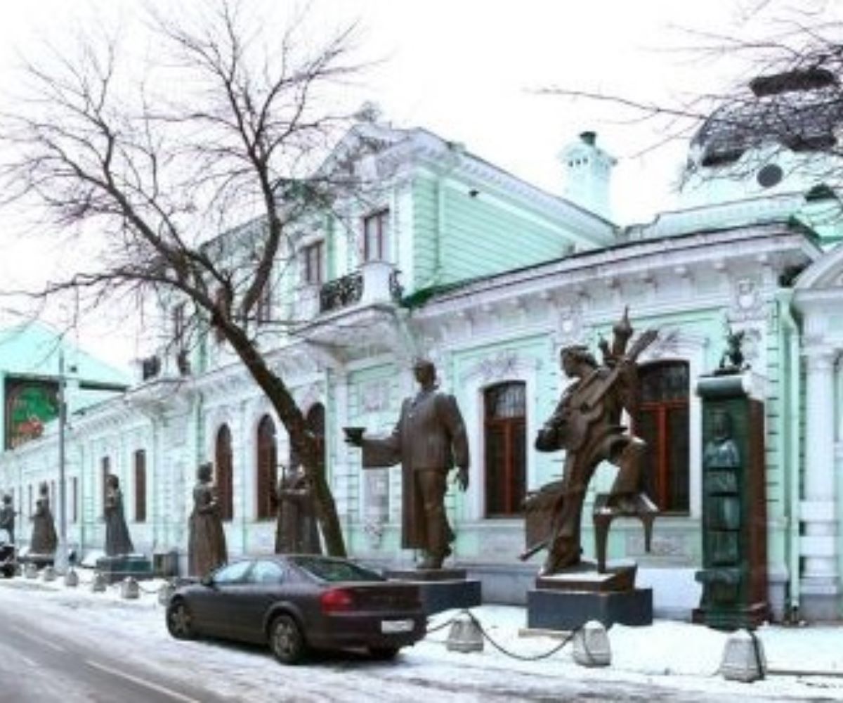 Музей Церетели в Москве на улице
